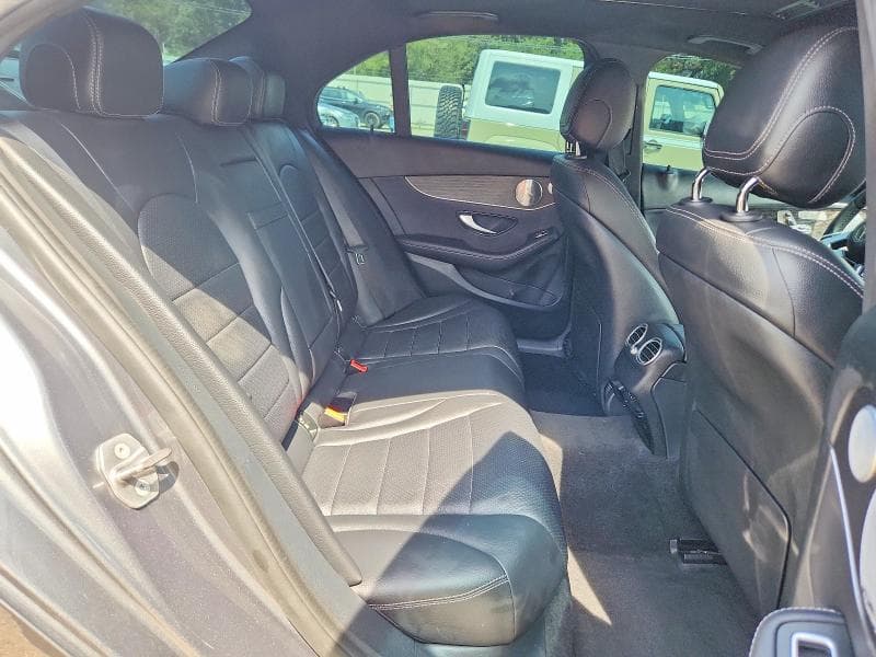 2021 MERCEDES-BENZ C 300 300 10