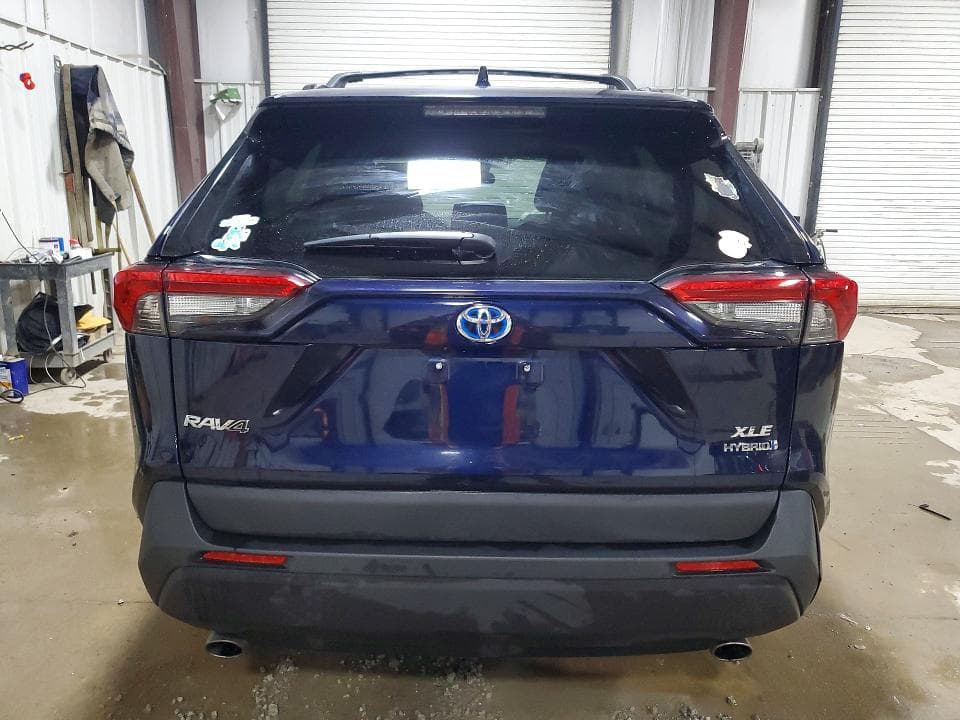 2024 TOYOTA RAV4 HYBRID XLE 6