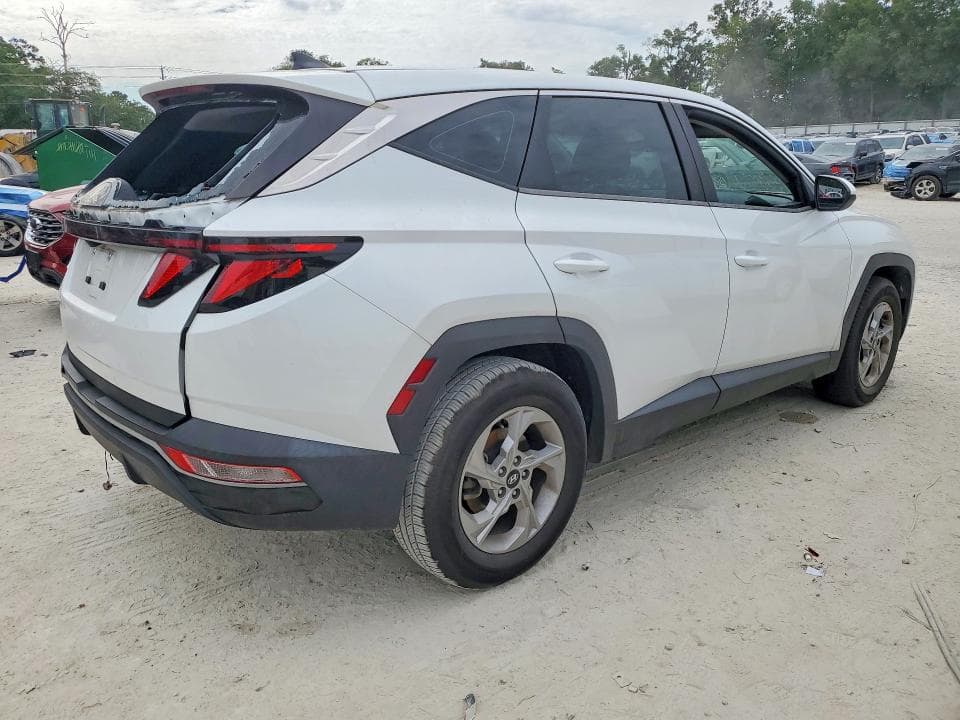2022 HYUNDAI TUCSON SE 3