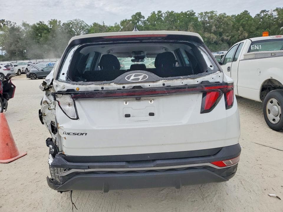 2022 HYUNDAI TUCSON SE 6