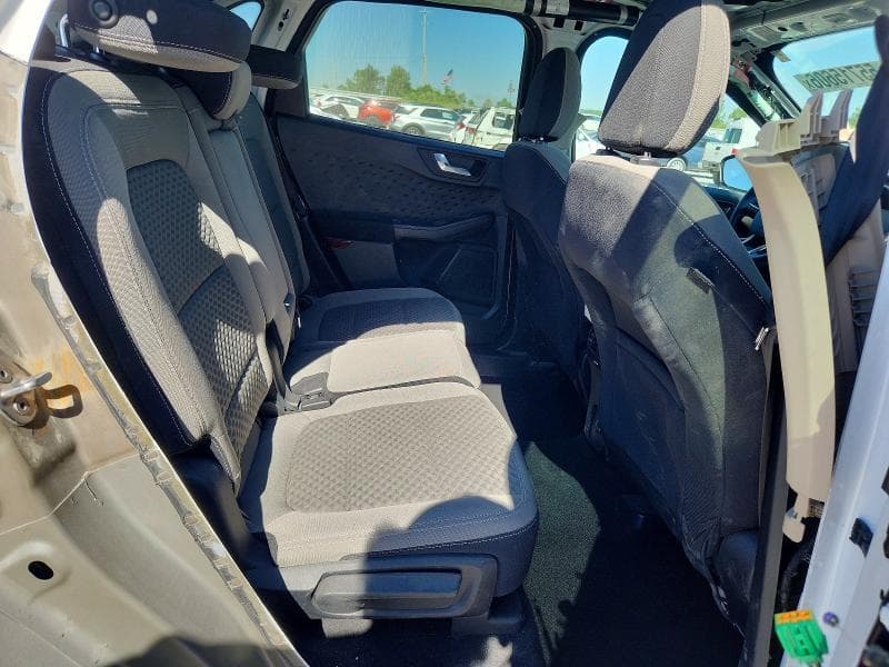 2020 FORD ESCAPE SE 10