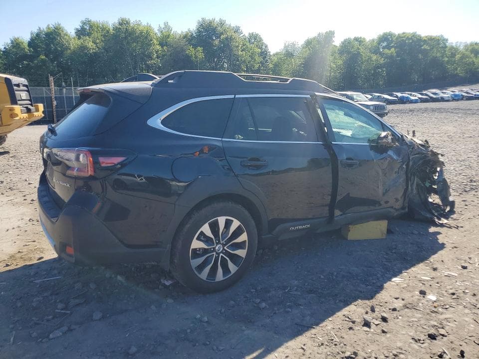 2025 SUBARU OUTBACK LIMITED 3