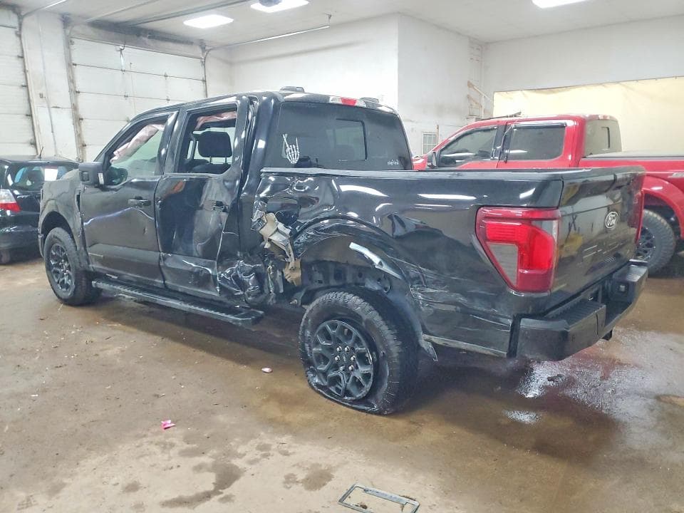 2025 FORD F150 XLT 2