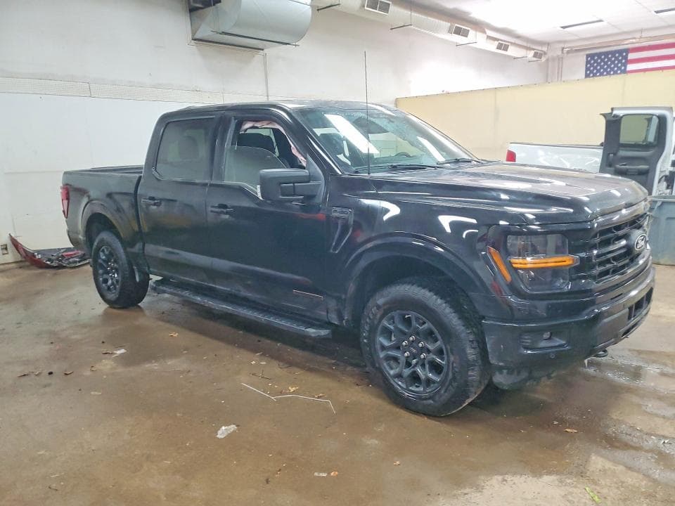 2025 FORD F150 XLT 4
