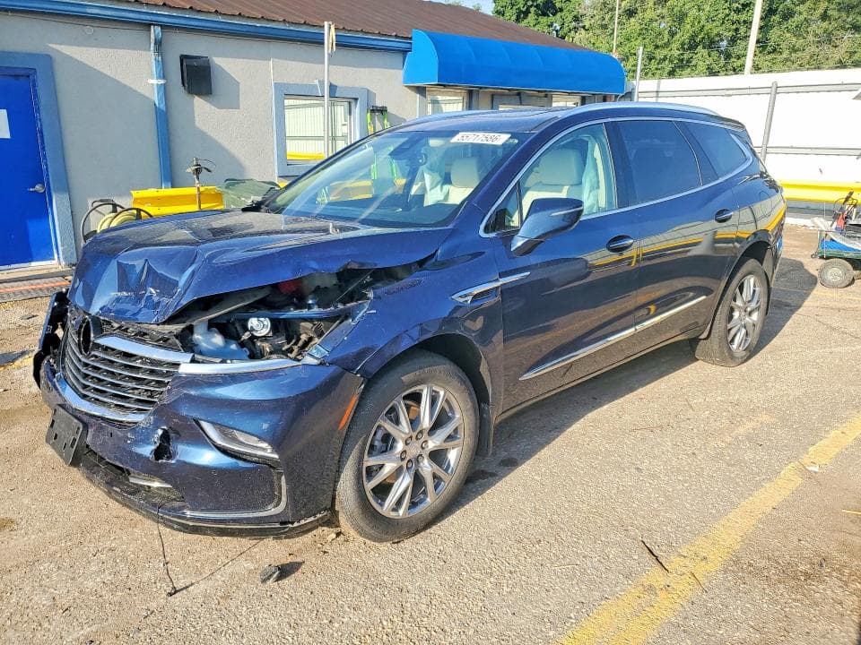 2022 BUICK ENCLAVE ESSENCE - 1
