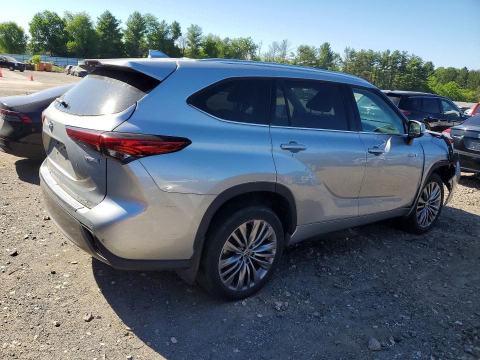 2021 TOYOTA HIGHLANDER HYBRID PLATINUM HYBRID PLATINUM 3