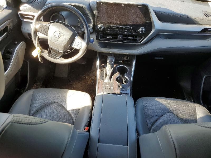 2021 TOYOTA HIGHLANDER HYBRID PLATINUM HYBRID PLATINUM 8
