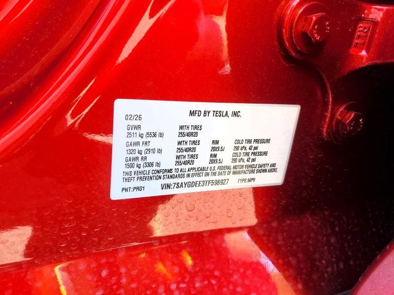 2026 TESLA MODEL Y 12
