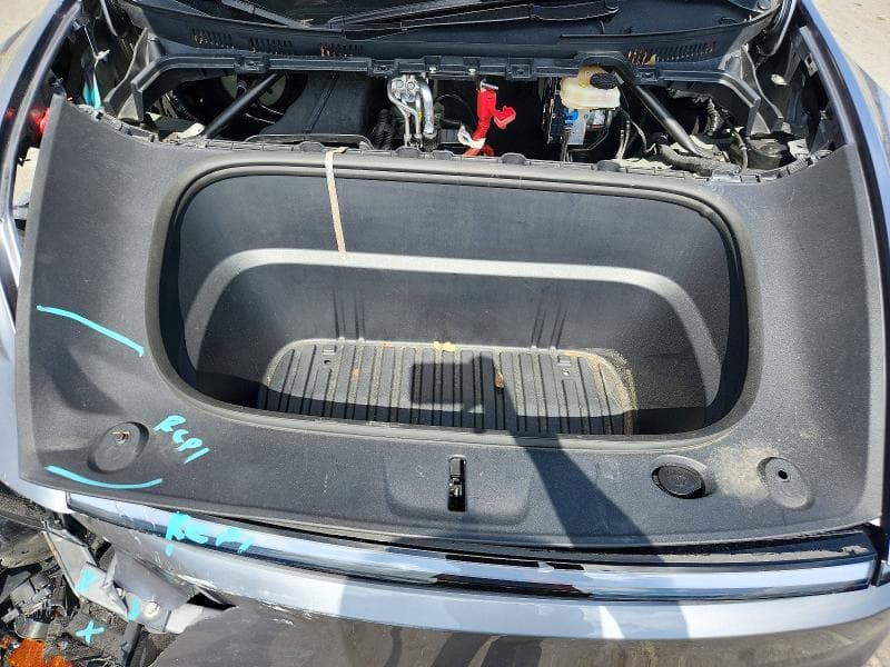 2026 TESLA MODEL Y 11