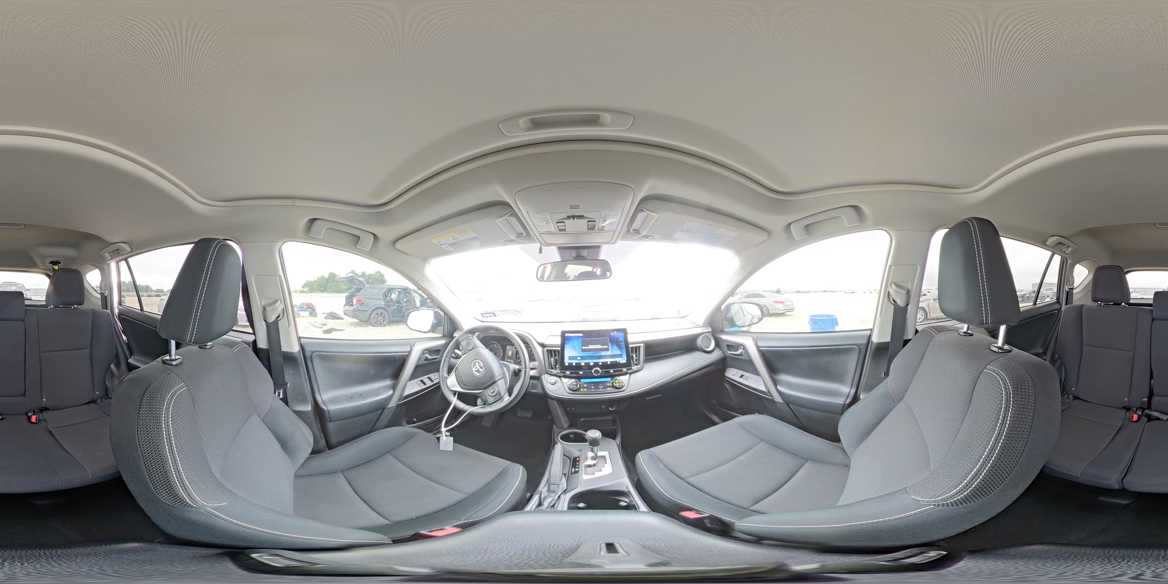 2018 TOYOTA RAV4 XLE XLE 15