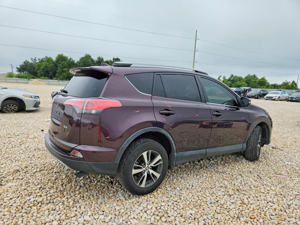 2018 TOYOTA RAV4 XLE XLE 3