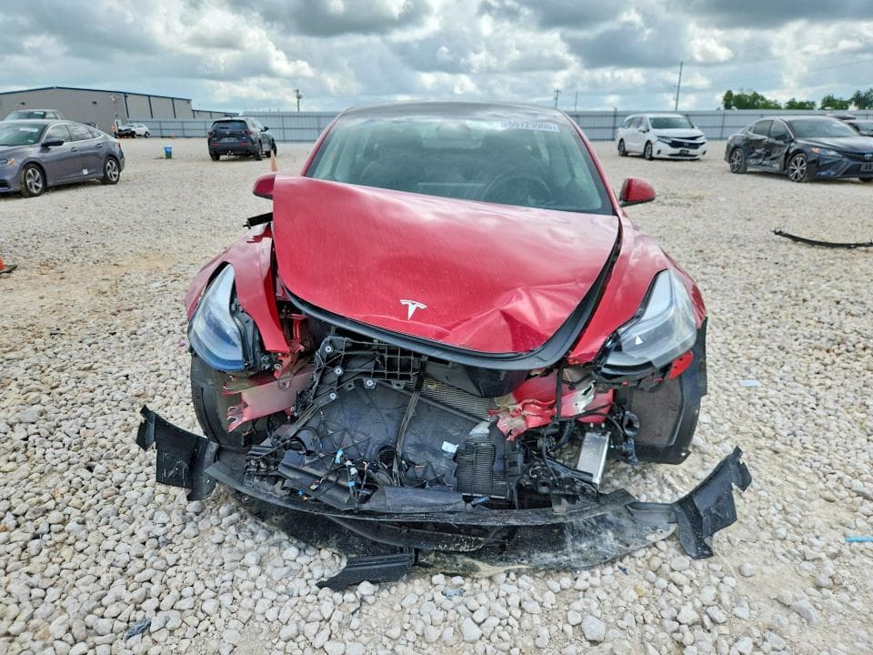 2023 TESLA MOD 5
