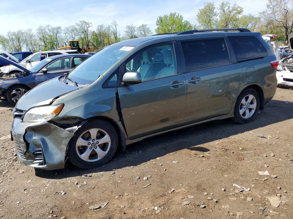 2019 TOYOTA SIENNA LE LE - 1