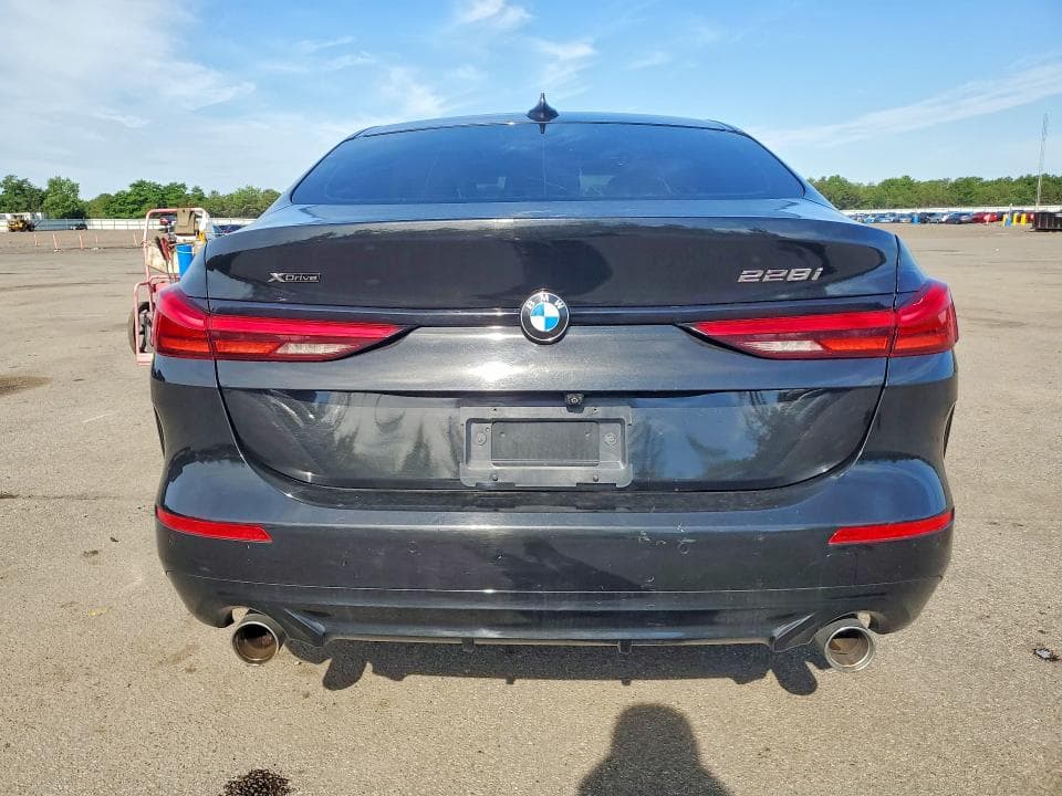 2021 BMW 228XI 6