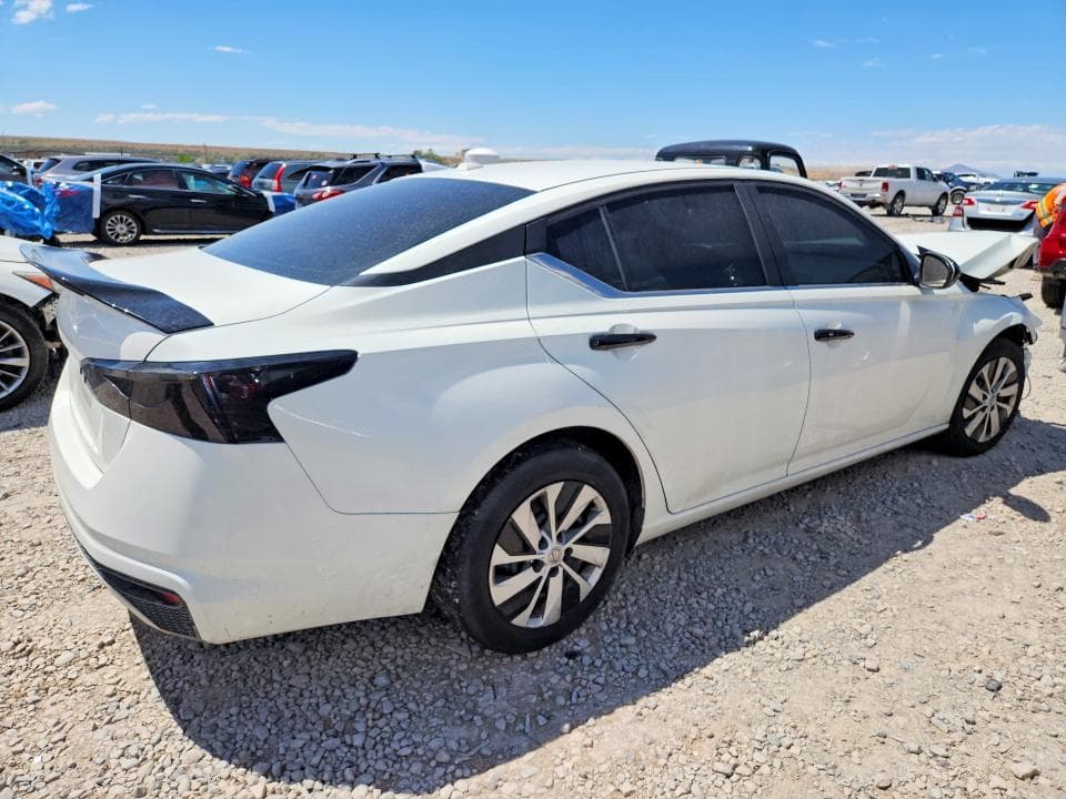 2019 NISSAN ALTIMA S 3