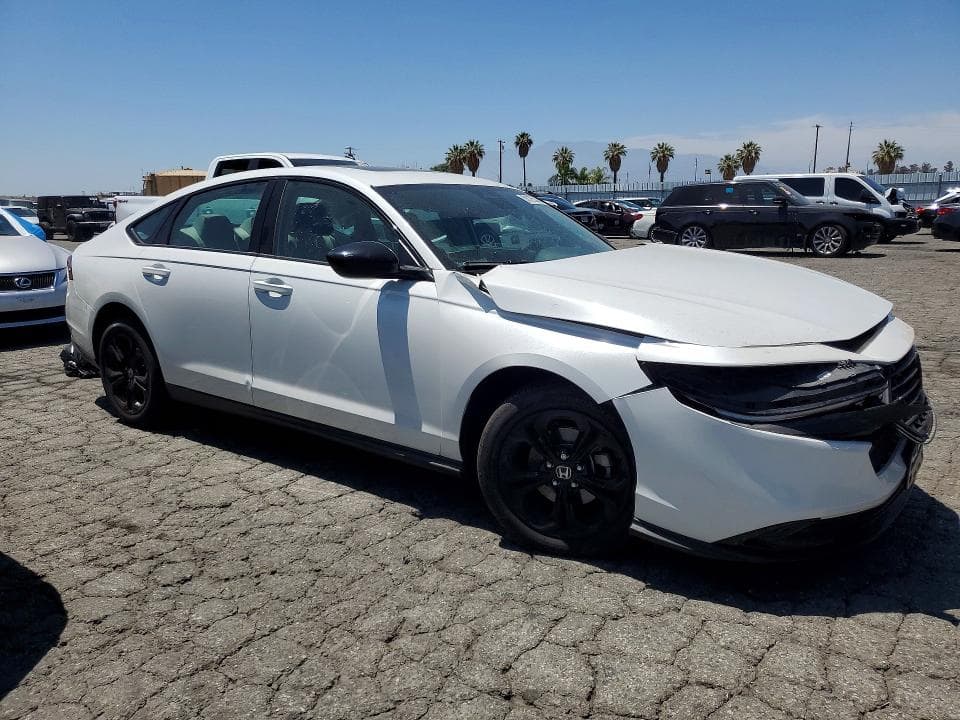 2025 HONDA ACCORD SE 4