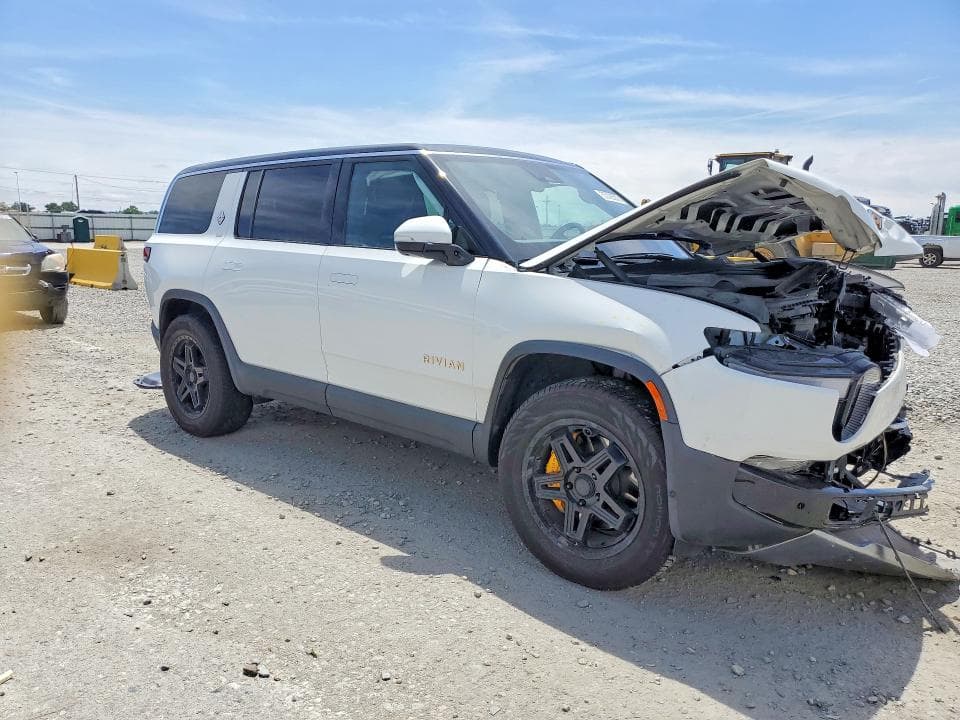 2024 RIVIAN R1S ADVENTURE 4