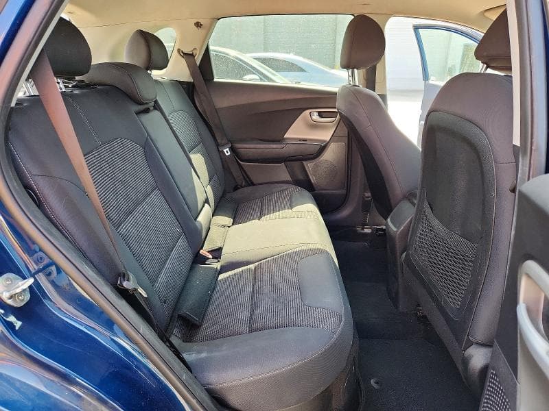 2019 KIA NIRO LX 11