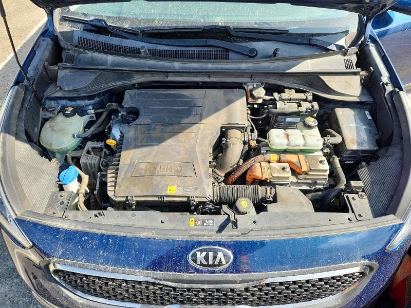 2019 KIA NIRO LX 12