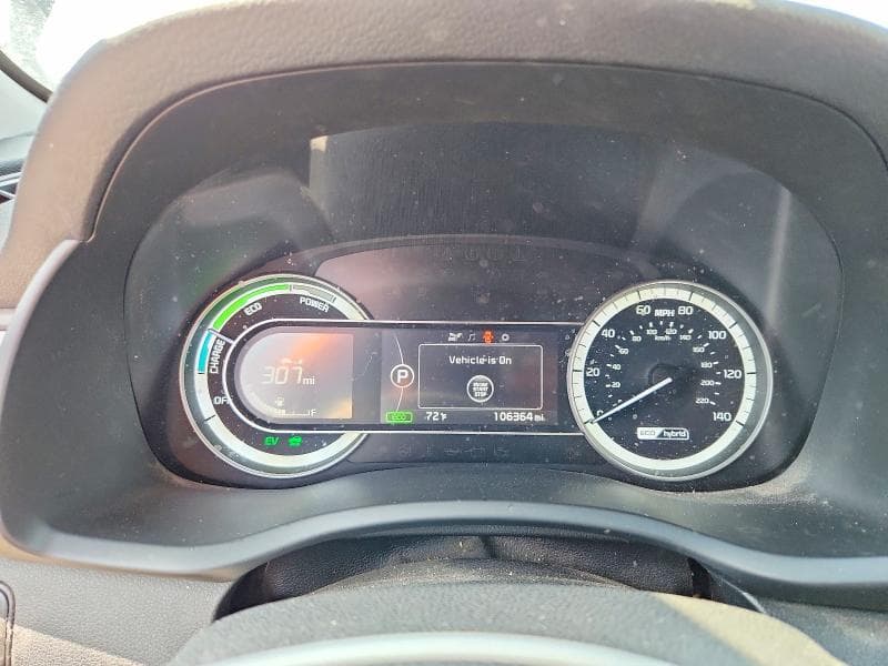2019 KIA NIRO LX 9