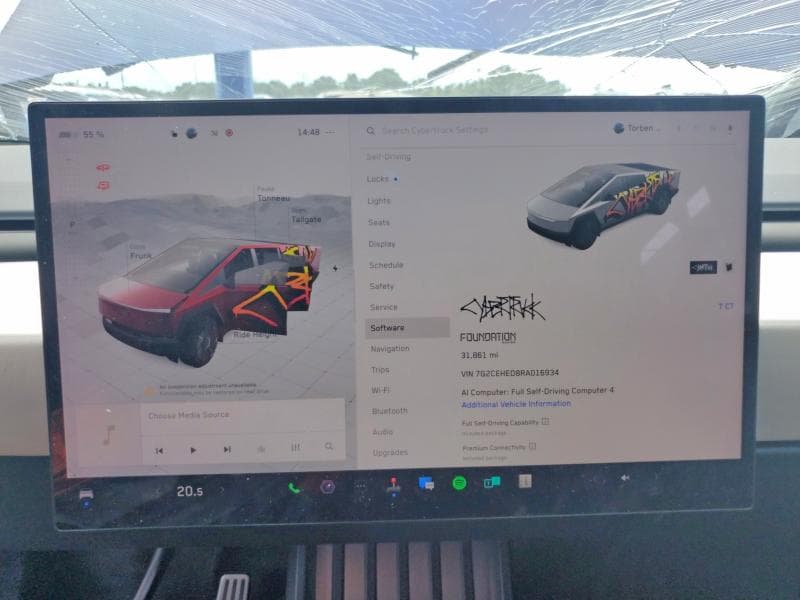 2024 TESLA CYBERTRUCK 9