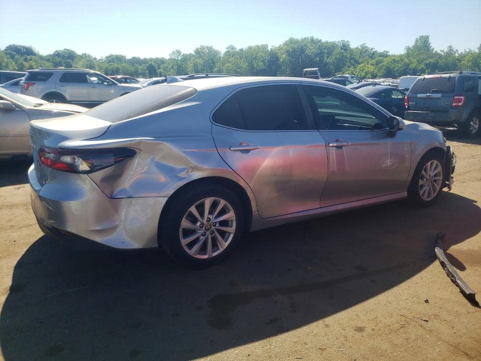 2024 TOYOTA CAMRY LE 3
