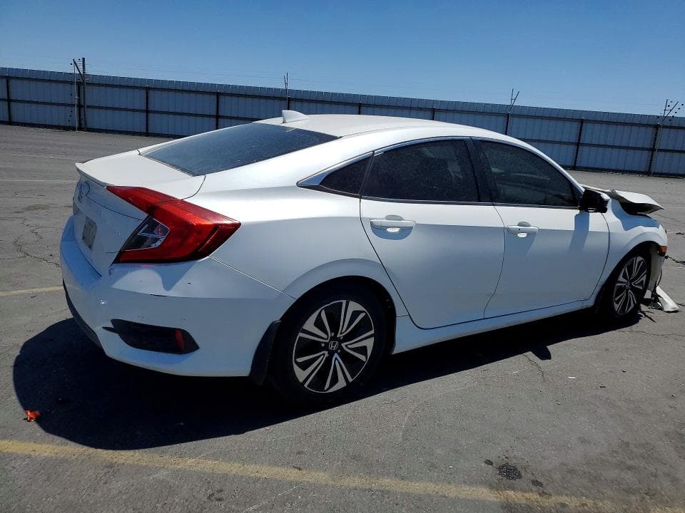 2017 HONDA CIVIC EX 3