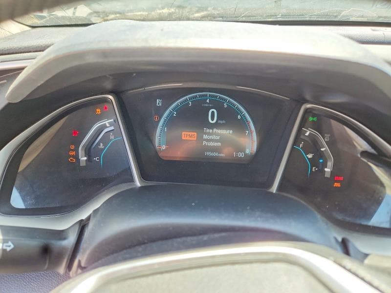 2017 HONDA CIVIC EX 9