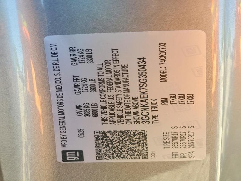2025 CHEVROLET SILVERADO K1500 K1500 12