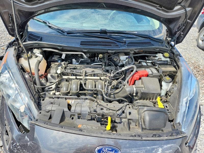 2017 FORD FIESTA SE 11