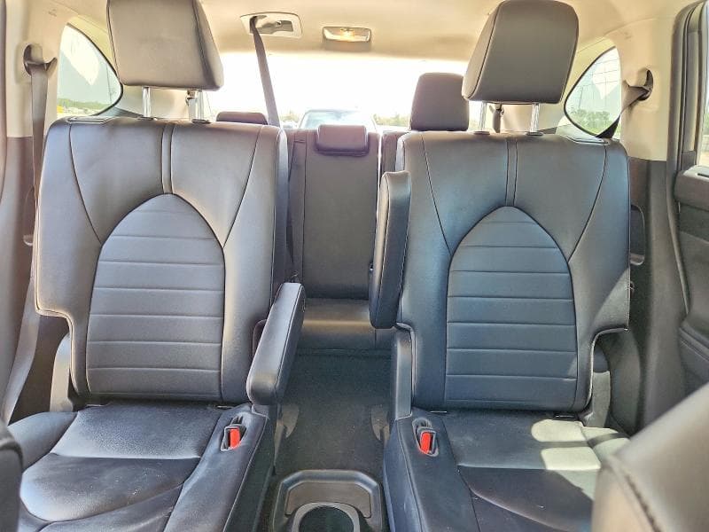2023 TOYOTA HIGHLANDER XLE 10