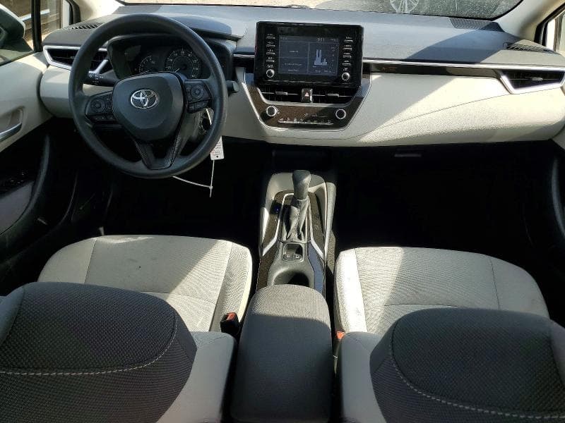 2020 TOYOTA COROLLA L L 8