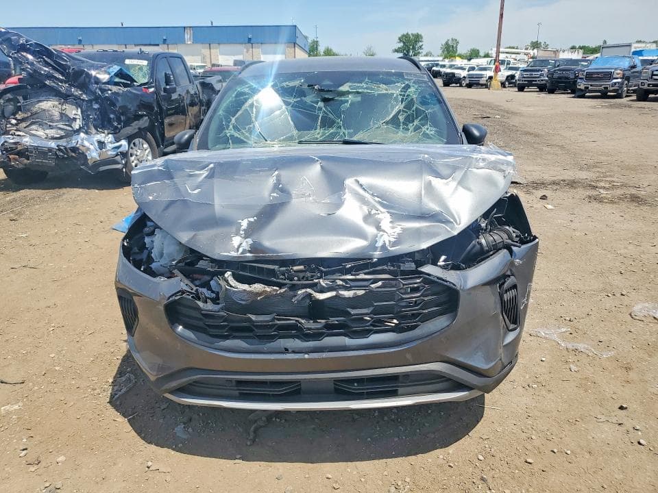 2025 FORD ESCAPE ST LINE 6
