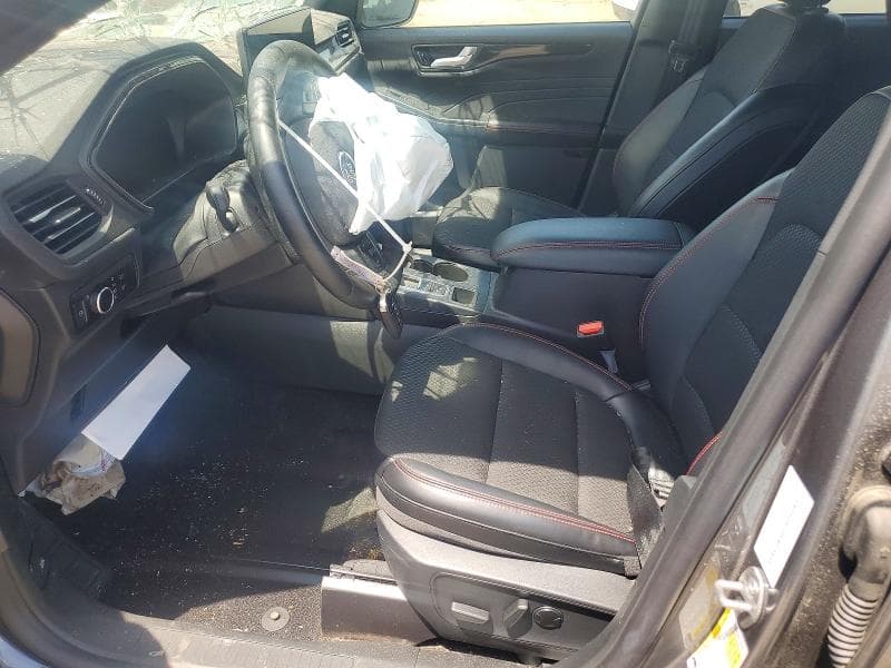 2025 FORD ESCAPE ST LINE 8