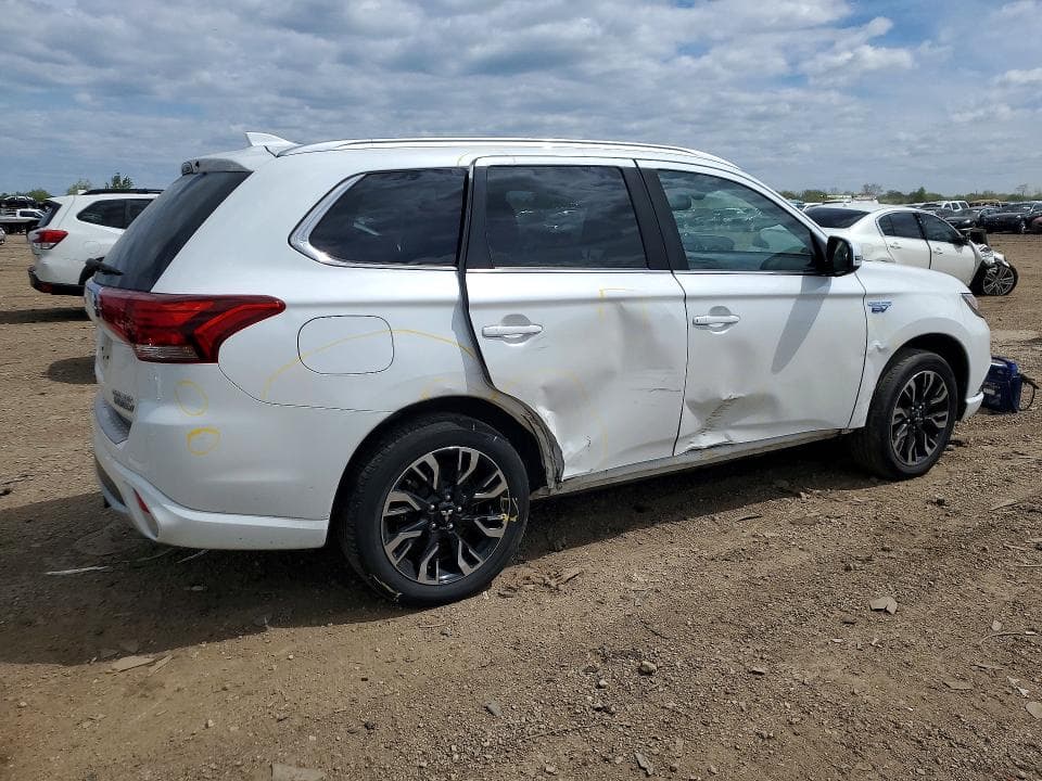 2018 MITSUBISHI OUTLANDER SE 3