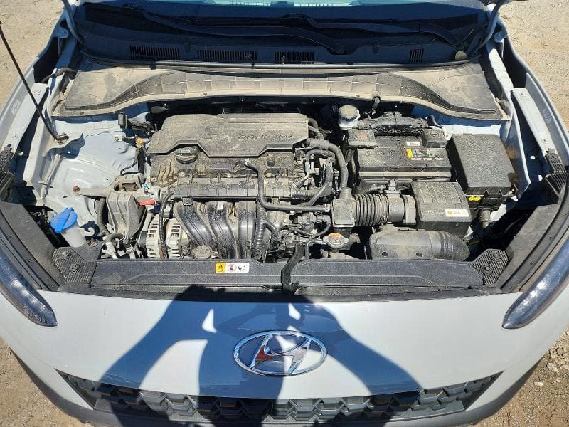 2022 HYUNDAI KONA SE 12