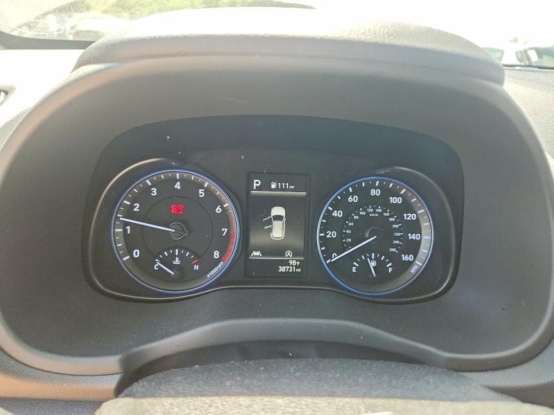 2022 HYUNDAI KONA SE 9