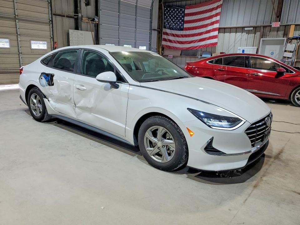 2022 HYUNDAI SONATA SE SE 4