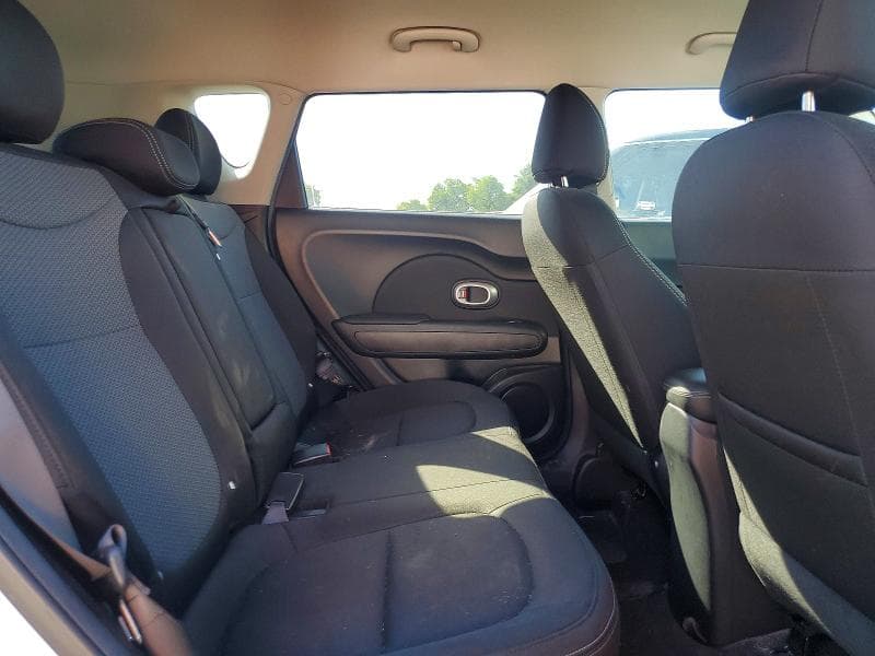 2017 KIA SOUL + 10