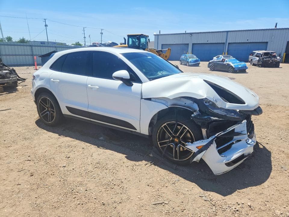 2020 PORSCHE MACAN S 4