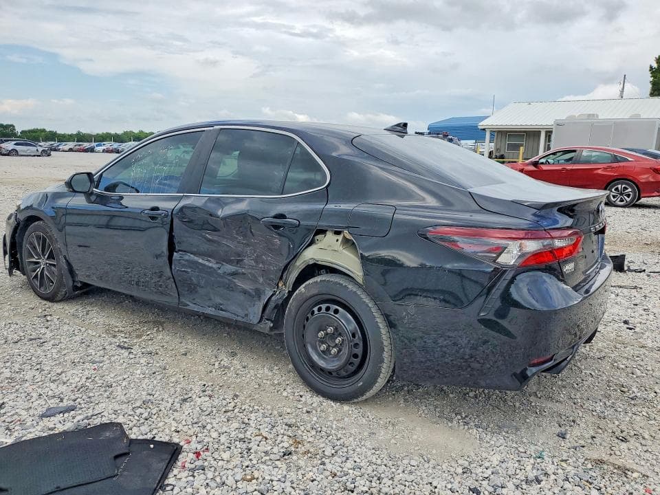 2022 TOYOTA CAMRY SE SE 2