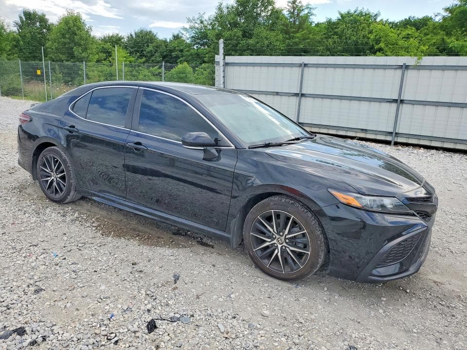 2022 TOYOTA CAMRY SE SE 4