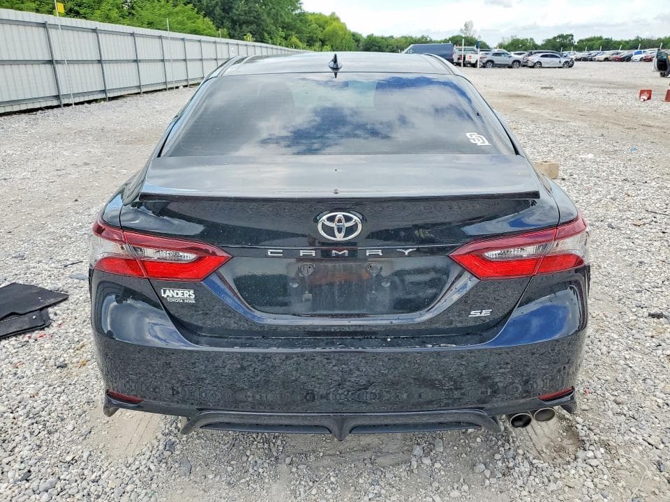 2022 TOYOTA CAMRY SE SE 6
