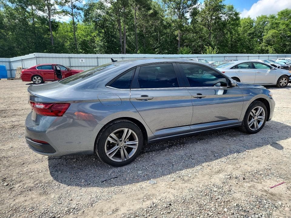 2022 VOLKSWAGEN JETTA SE 3