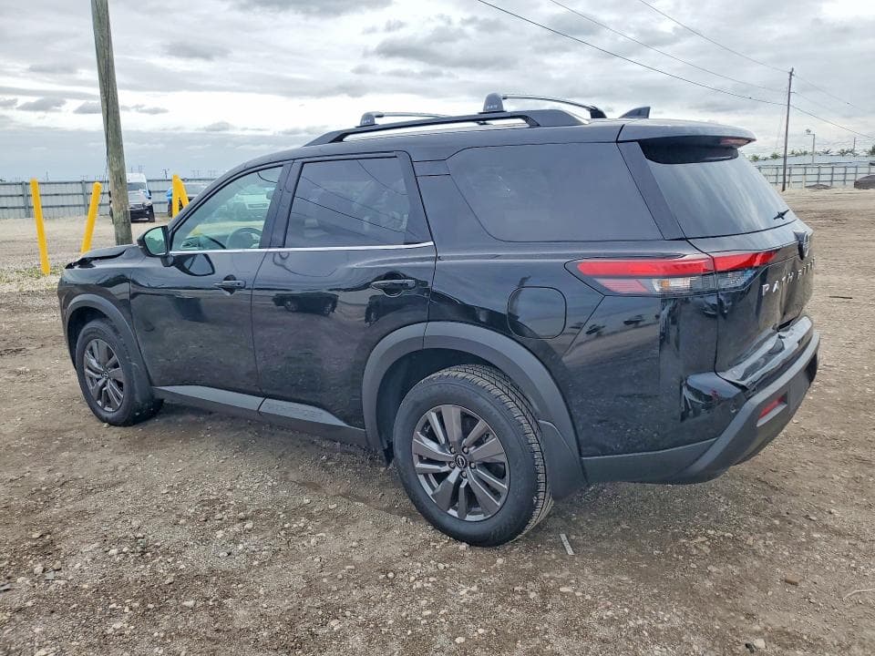2025 NISSAN PATHFINDER SV 2