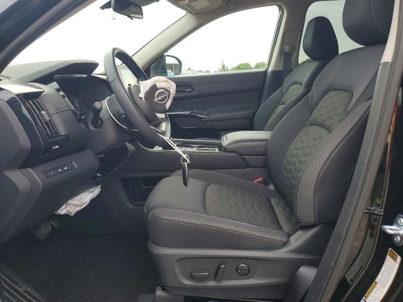 2025 NISSAN PATHFINDER SV 7