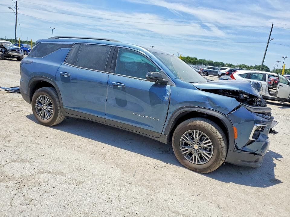 2026 CHEVROLET TRAVERSE LT 4