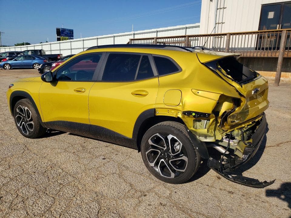 2024 CHEVROLET TRAX 2RS 2