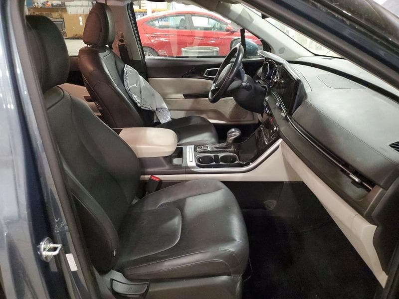 2022 KIA CARNIVAL EX 7