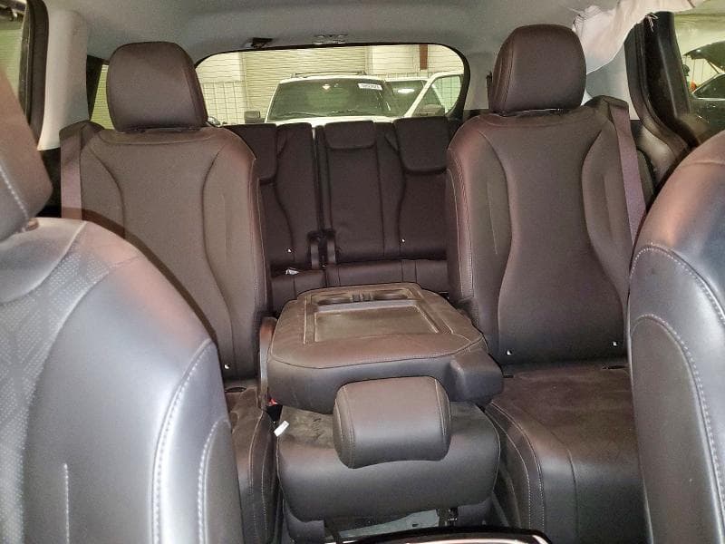2022 KIA CARNIVAL EX 10